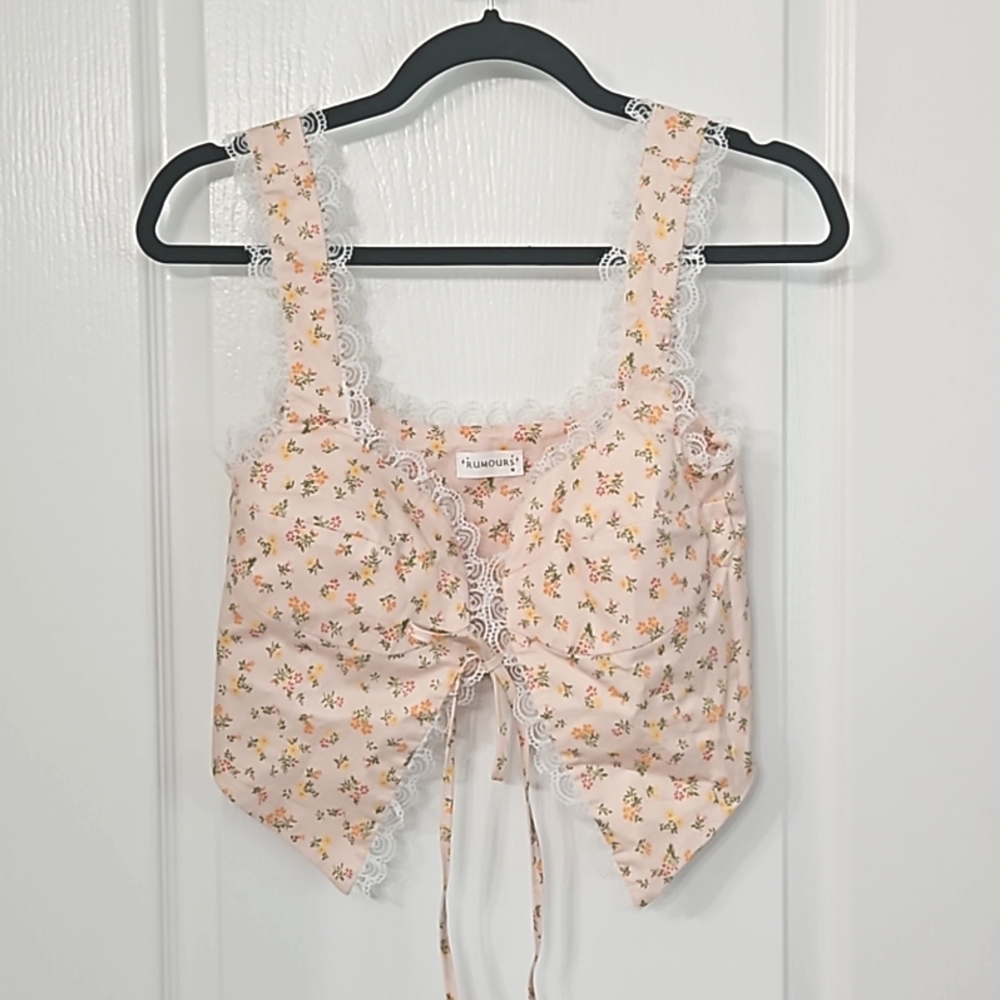 Rumours Vineyard Haven Top